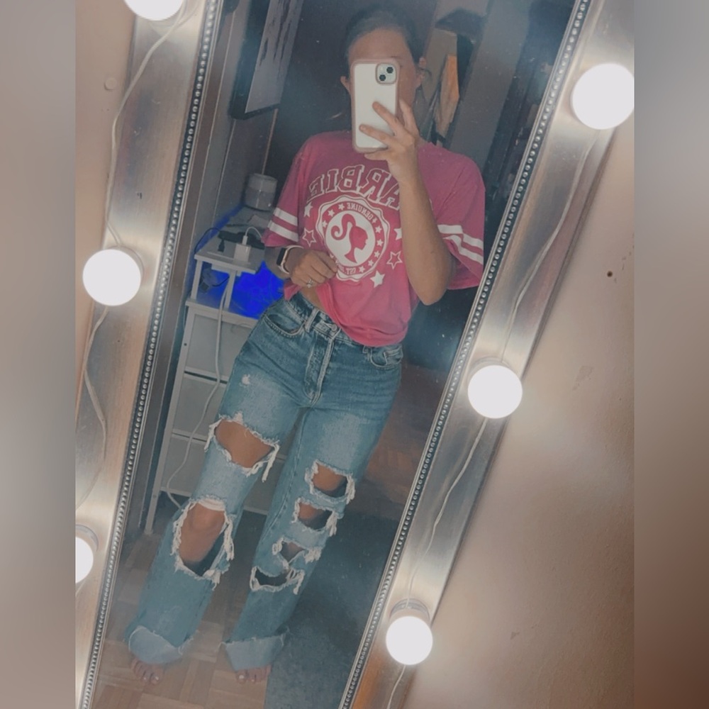 PacSun Baggy Distressed Mom style jeans NEW WITH TAGS AND SIZE STICKERS